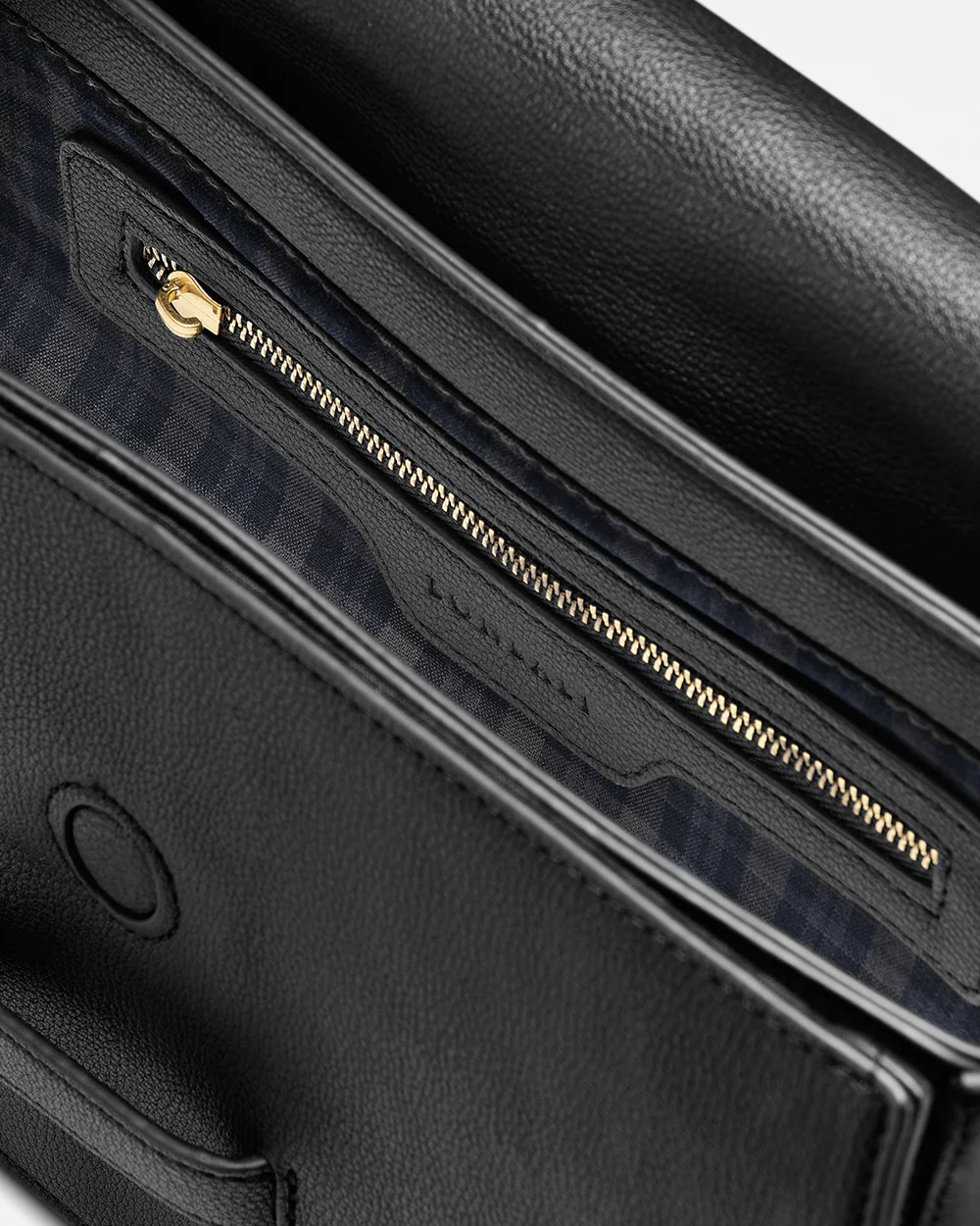 Gante Black - Image 4